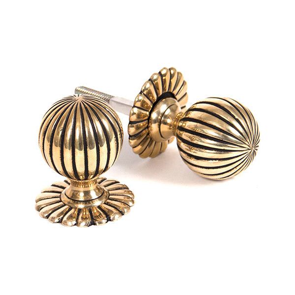 From The Anvil - Flower Mortice/Rim Knob Set - Aged Brass - 39010