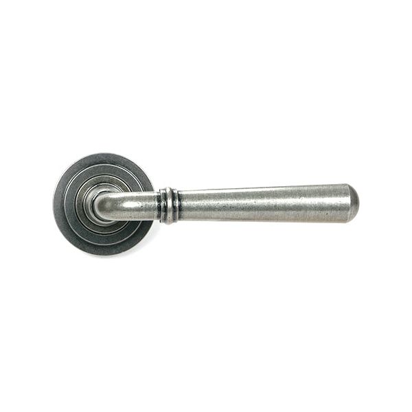 From The Anvil - Pewter Beehive Cabinet Knob 30mm - 46465 - Choice Handles