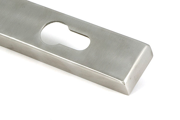 From The Anvil - Satin Marine SS (316) Reeded Slimline Lever Espag. Lock Set - 52083