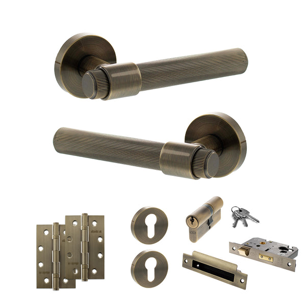 Senza Pari Fasana Door Handle Pack (Euro Lock Set - 3" CE Sashlock, 4" Slim Knuckle Hinges x2) - Antique Brass - ADPSPR165AB25 - Choice Handles