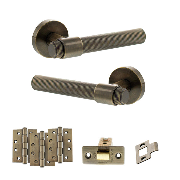 Senza Pari Fasana Door Handle Pack (Latch Set - 2.5" CE Latch, 4" Fire Rated Hinges x3) - Antique Brass - ADPSPR165AB3 - Choice Handles