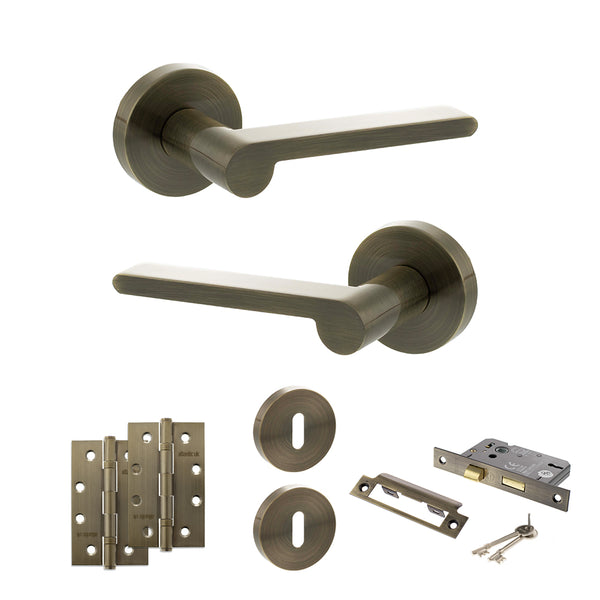 Senza Pari Darrio Door Handle Pack (3 Lever Lock Set - 2.5" CE Sashlock, 4" Slim Knuckle Hinges x2) - Antique Brass - ADPSPRO218AB18