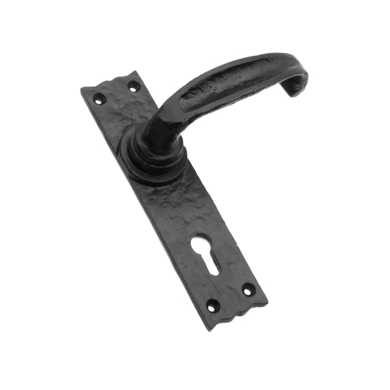 Spira Brass - Isabella Lever Handle - Matt Black - BI1102 - Choice Handles