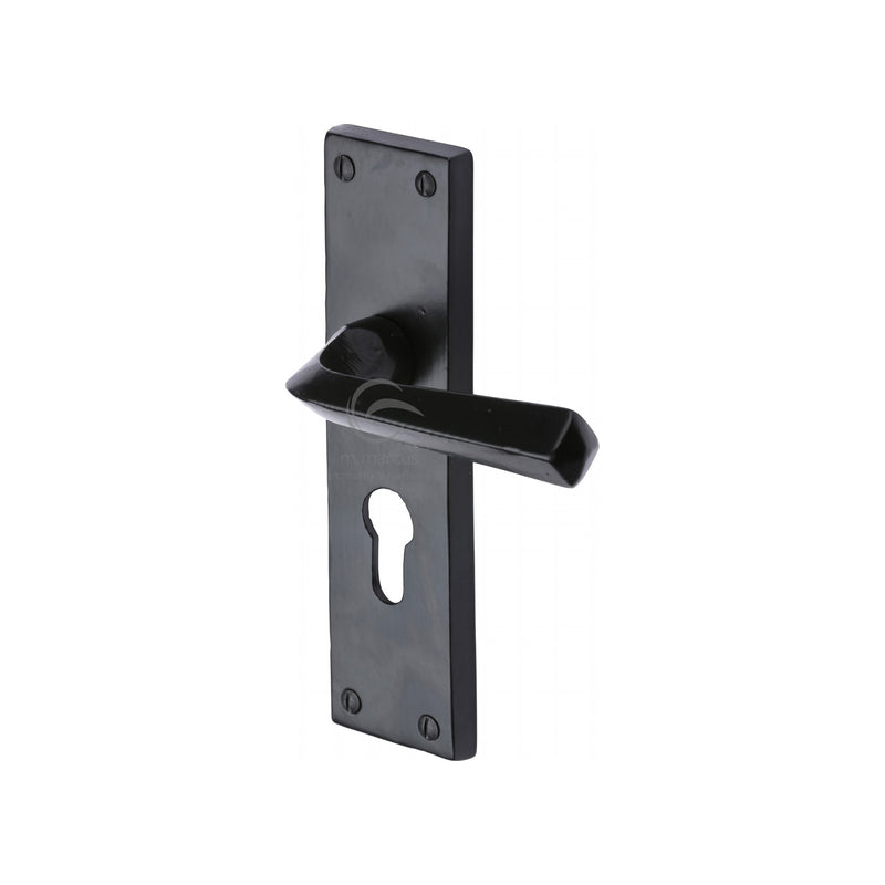 Bridgnorth Euro Profile Plate
 - FB2548 - Choice Handles