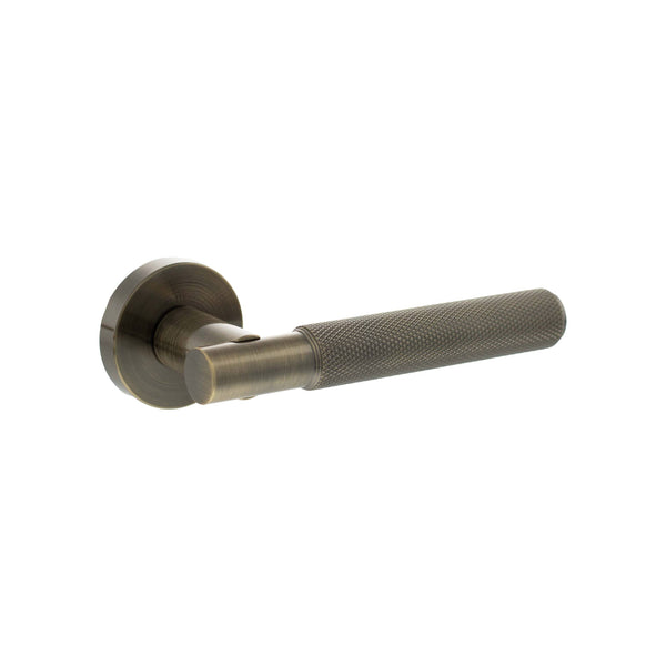 Senza Pari Rosarno Knurled Lever Door Handle on Minimal Round Rose - Antique Brass - SPR170AB - Choice Handles