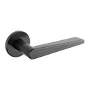Tupai Exclusivo 5S Line Torrao Lever Door Handle on 5mm Slimline Round Rose - Pearl Black - XT1967R5SMB - Choice Handles