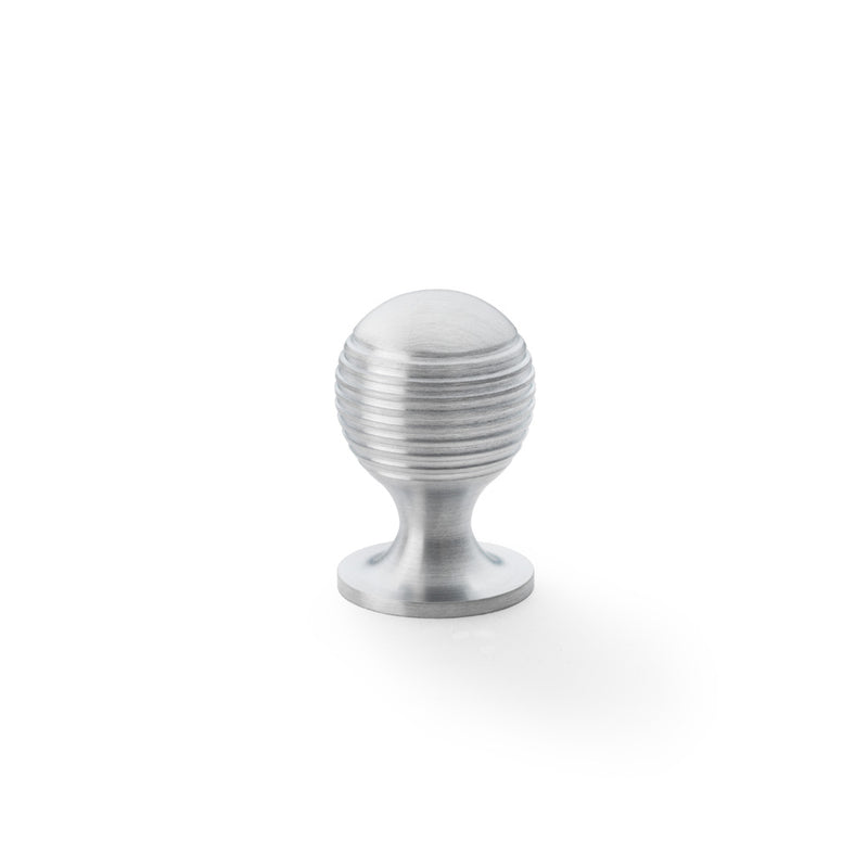 Alexander and Wilks - Caesar Cupboard Knob on Round Rose - Satin Chrome - 25mm - AW832-25-SC
