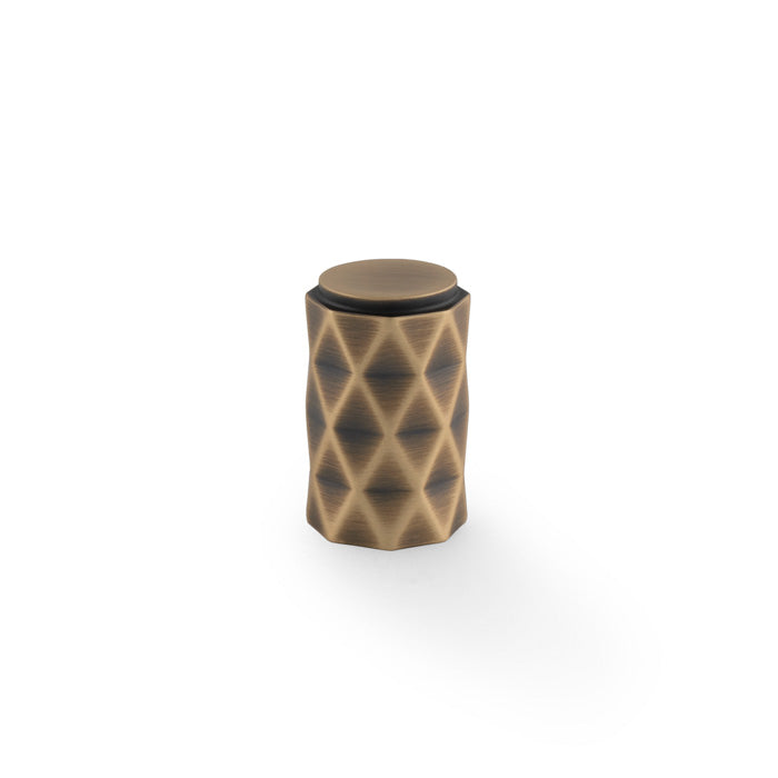 Alexander & Wilks Diamond Cut Cylinder Cabinet Knob - 30mm - Antique Brass - AW847-30-AB