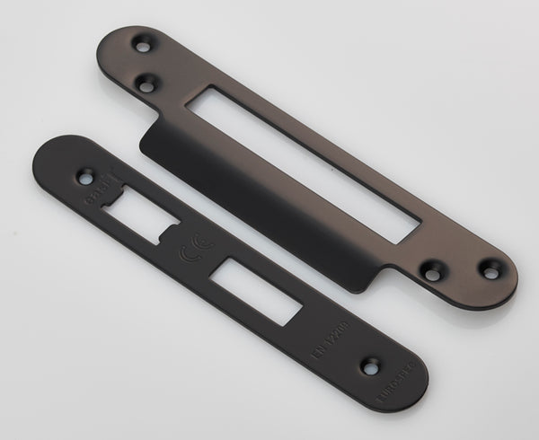 Eurospec - Forend Strike & Fixings - Bas/Ess/LSS - Radius  - Matt Black - FSF5004MB/R