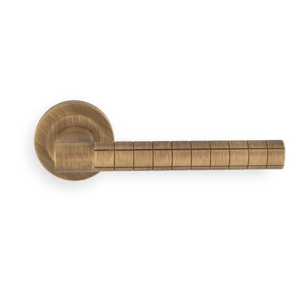 Manital Hey Rete Lever Handle On Threaded Round Rose Bgo - Antique Brass - HN5AB - Choice Handles