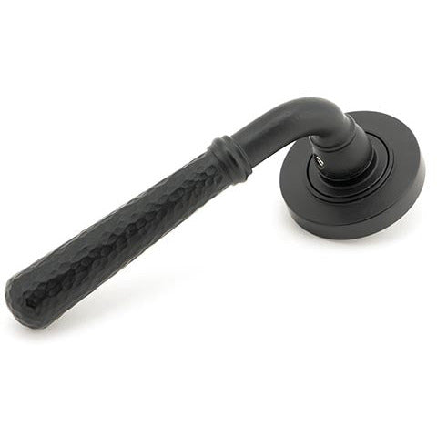 From The Anvil - Hammered Newbury Lever on Rose Set (Plain) - Matt Black - 45651 - Choice Handles
