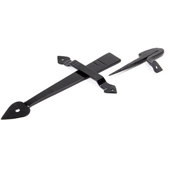 From The Anvil - Tuscan Thumblatch - Black - 92046 - Choice Handles