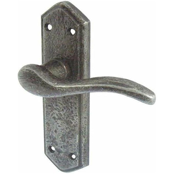 Frelan - Wentworth Door Handles On Backplate - Latch - Pewter - PEW401 - Choice Handles