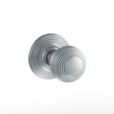 Atlantic Old English Ripon Solid Brass Reeded Mortice Knob on Concealed Fix Rose - Satin Chrome - OE50RMKSC - Choice Handles