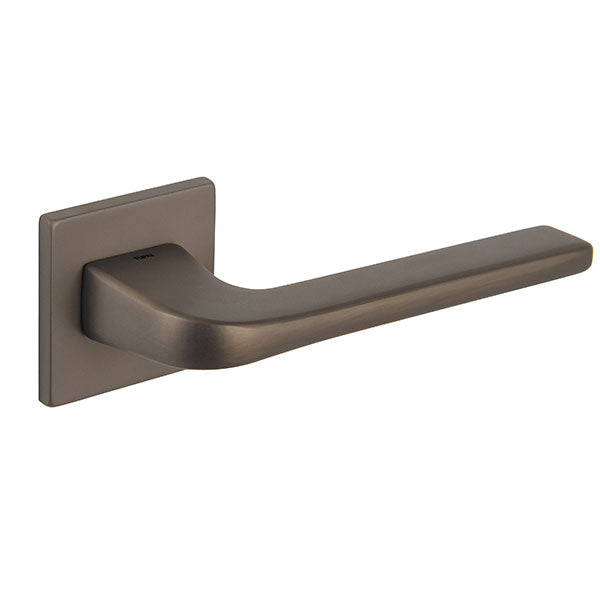 Tupai Rapido 5S Line Canha Designer Lever on 5mm Slimline Square Rose - Titanium - T4007S5STT - Choice Handles